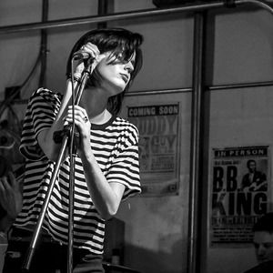 Meet your Posher, Casey